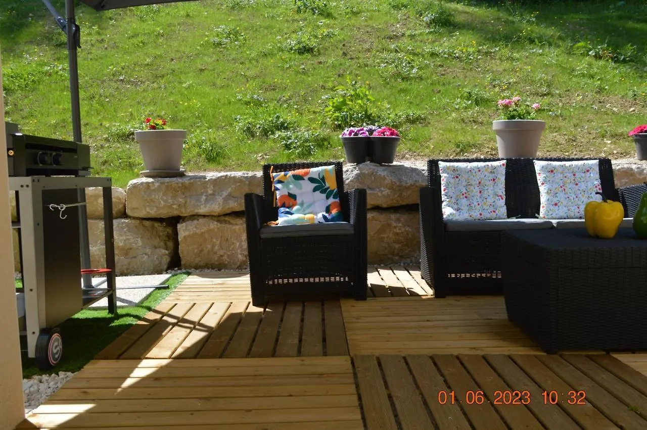 Chic Vanilla Home, Maison Moderne Entre Annecy Et Geneve Holiday home
