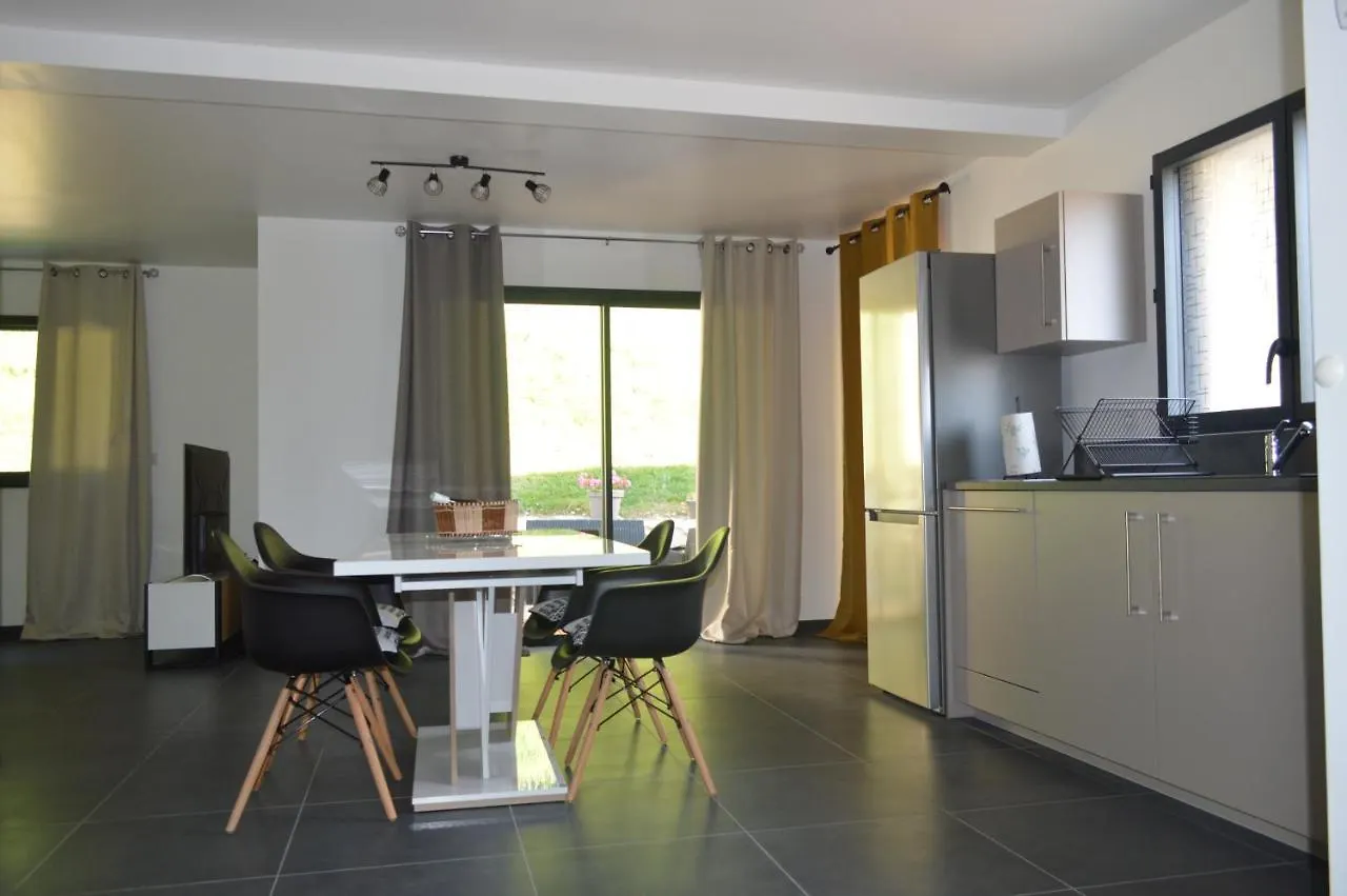 Holiday home Chic Vanilla Home, Maison Moderne Entre Annecy Et Geneve