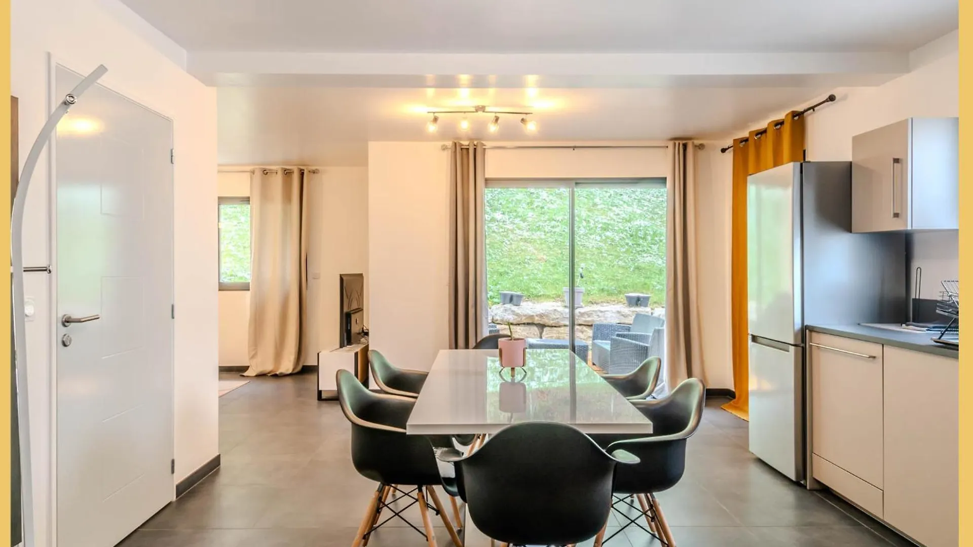 Chic Vanilla Home, Maison Moderne Entre Annecy Et Geneve