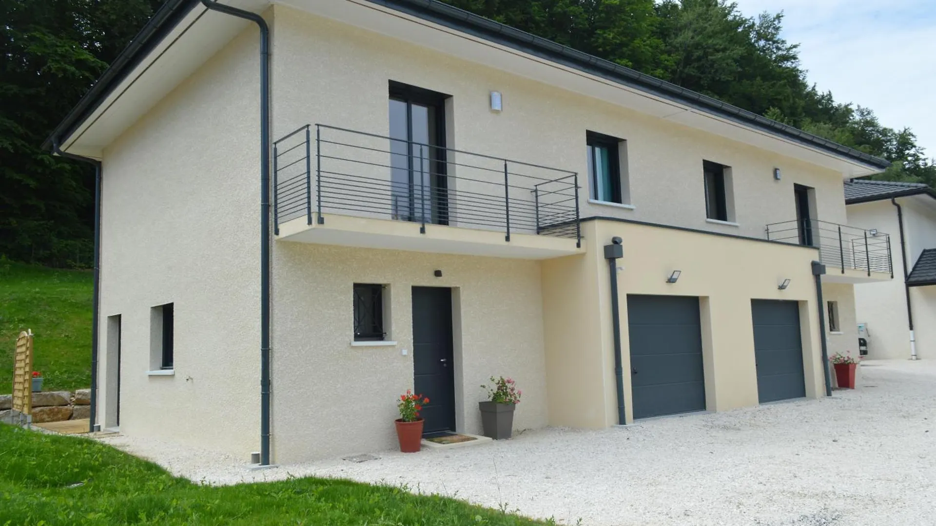 Chic Vanilla Home, Maison Moderne Entre Annecy Et Geneve 0*, Cruseilles France