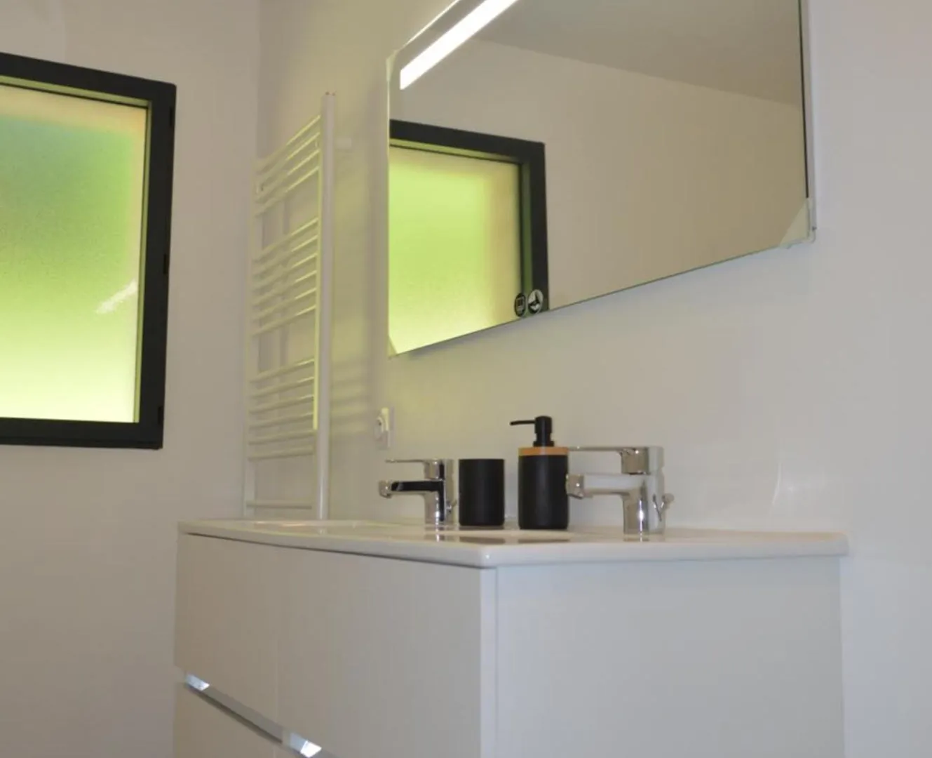Chic Vanilla Home, Maison Moderne Entre Annecy Et Geneve Cruseilles France